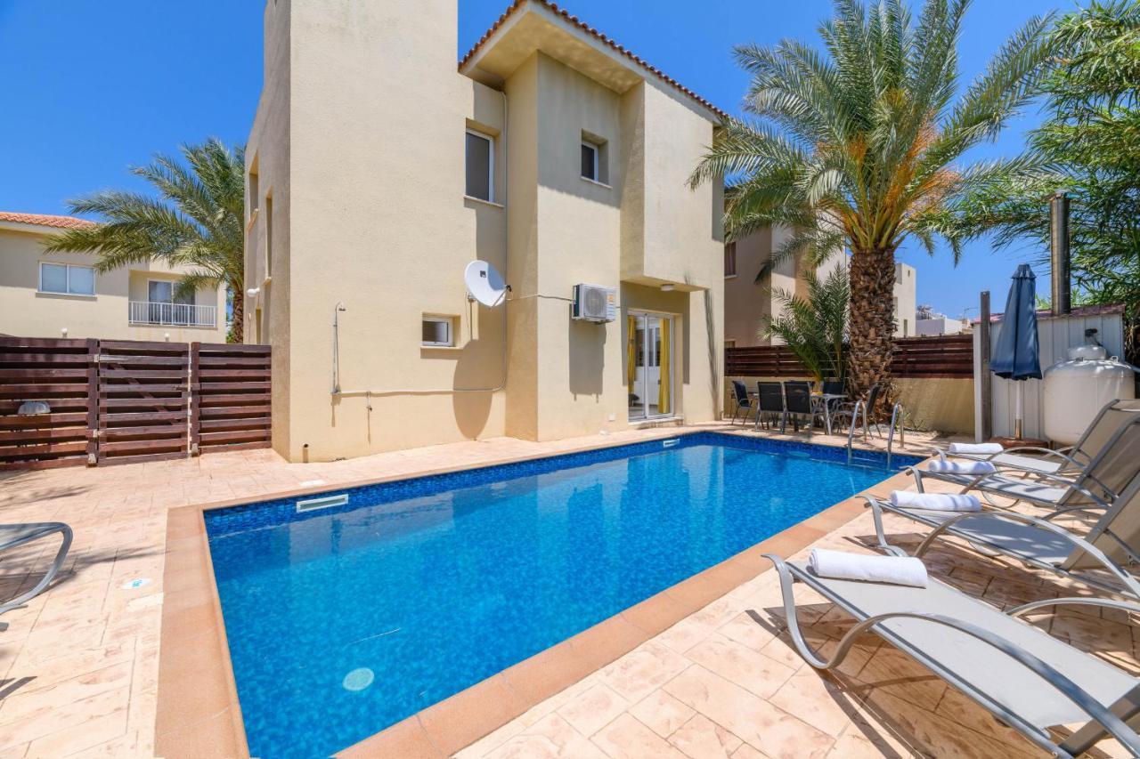 Sirena Bay Villa Pernera Bagian luar foto