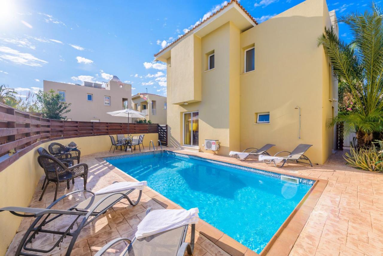 Sirena Bay Villa Pernera Bagian luar foto