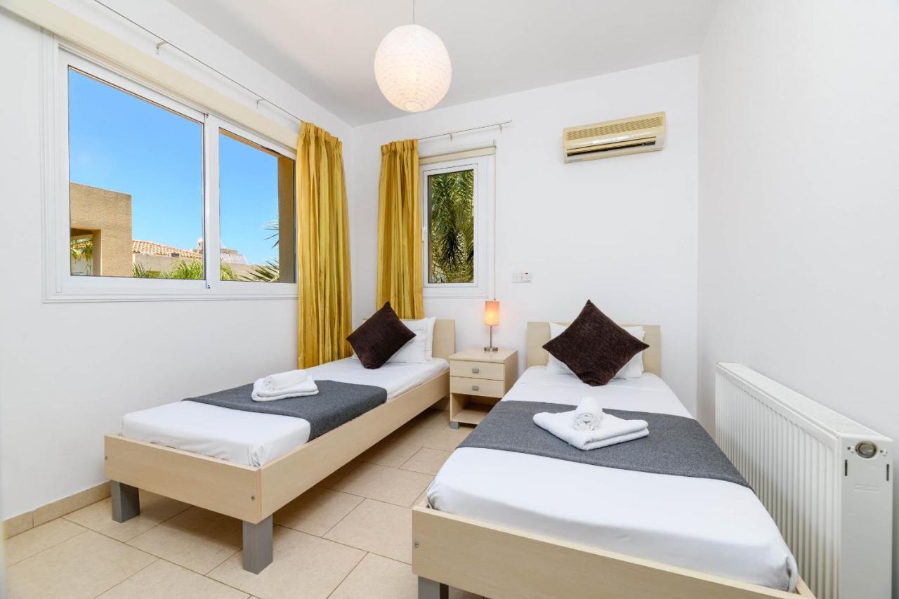 Sirena Bay Villa Pernera Bagian luar foto