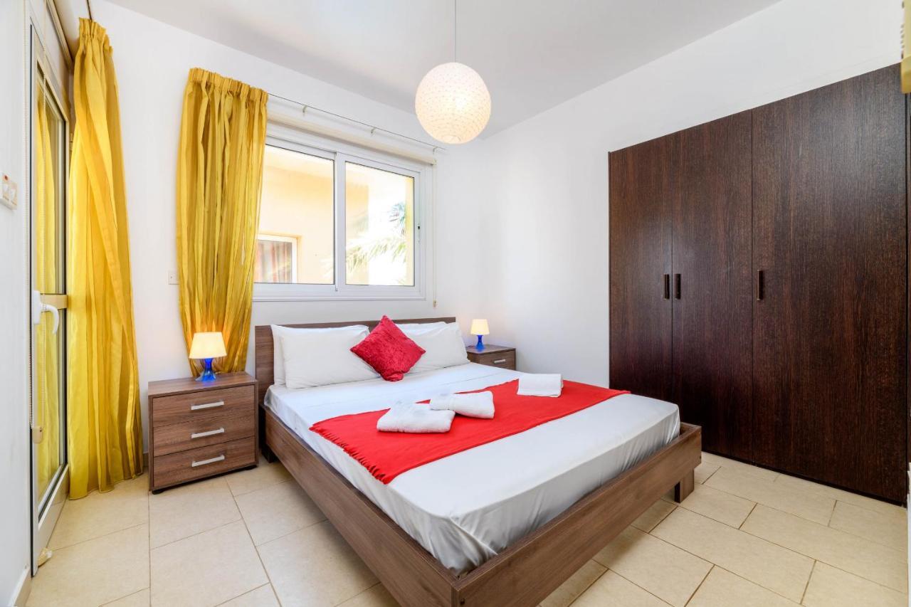 Sirena Bay Villa Pernera Bagian luar foto