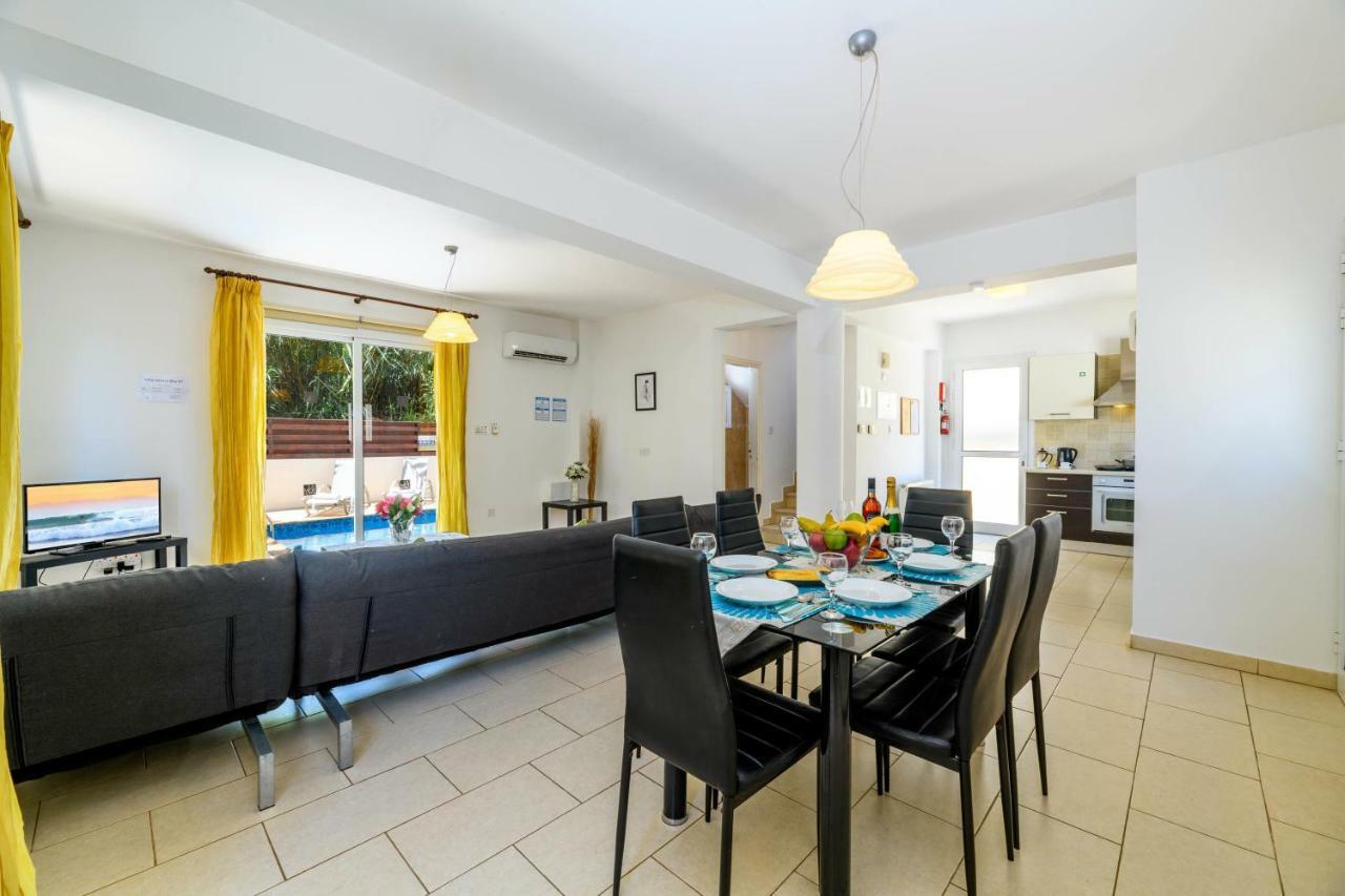 Sirena Bay Villa Pernera Bagian luar foto